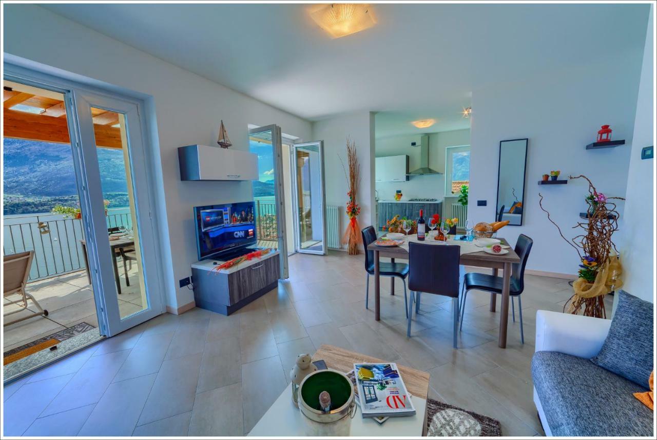 Vila Lake View Terrace Vercana Exteriér fotografie